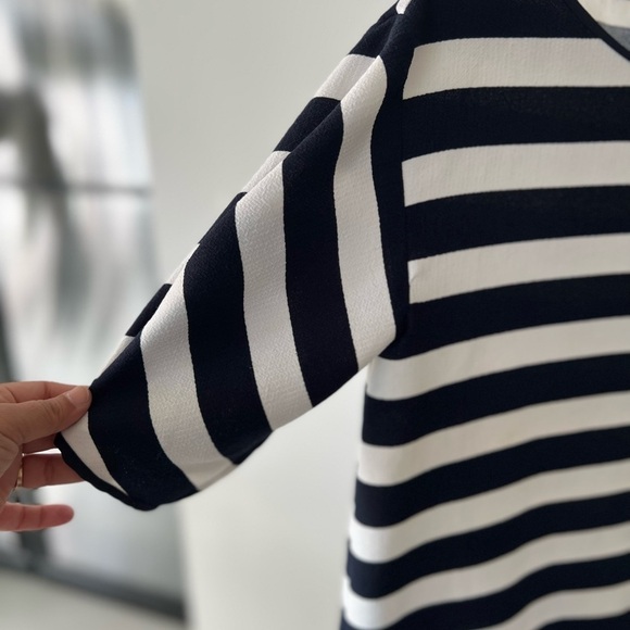 Zara Striped Tee - Picture 11 of 12